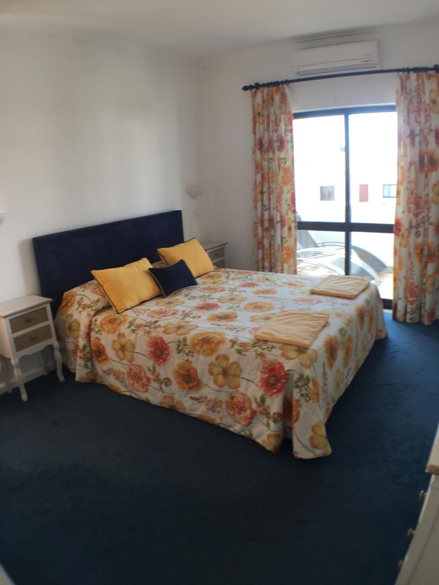 Alto Club Apartments Алвор Екстериор снимка